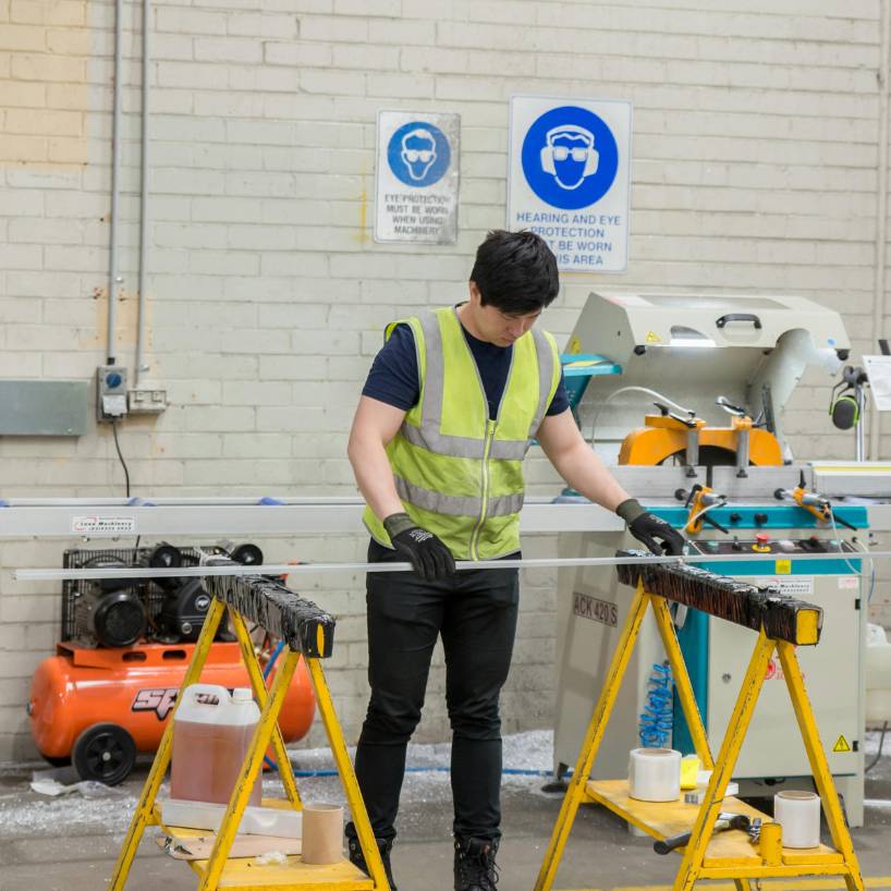 Distributor Safety Di Garut